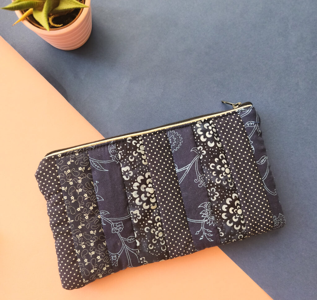 Pochette patch bleue - taille grande