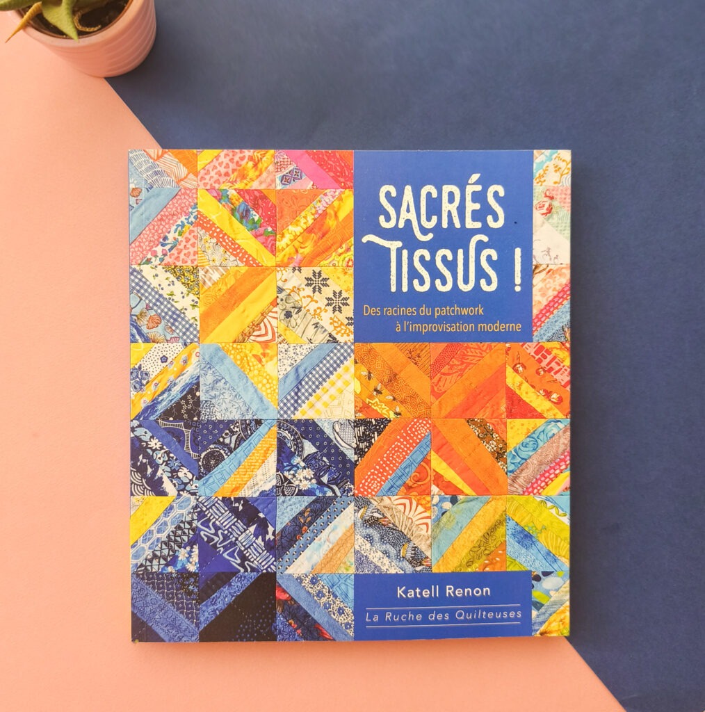 Livre Sacrés Tissus de Katell Renon