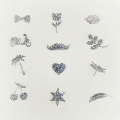 Assortiment de 12 minis thermocollants argentés - QuatreMerveilles